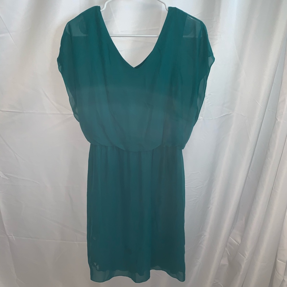 Green short sleeve summer dress